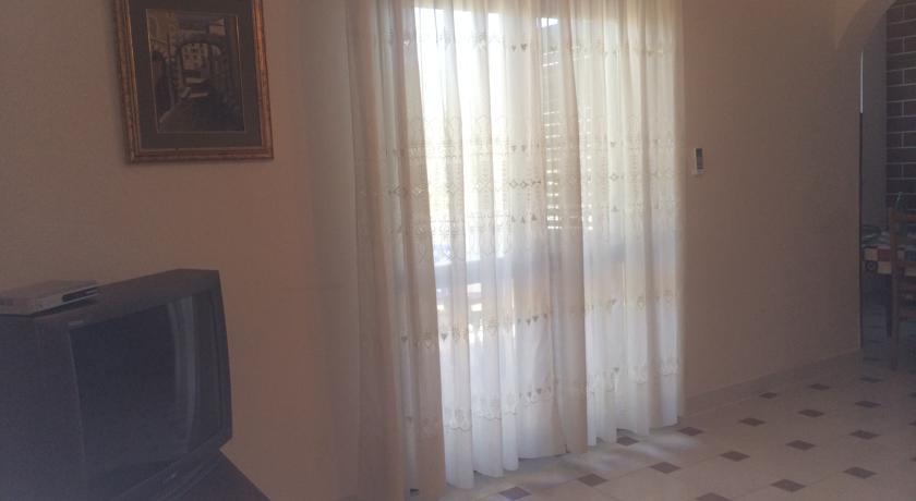 Apartment Elena Vlašići Rom bilde